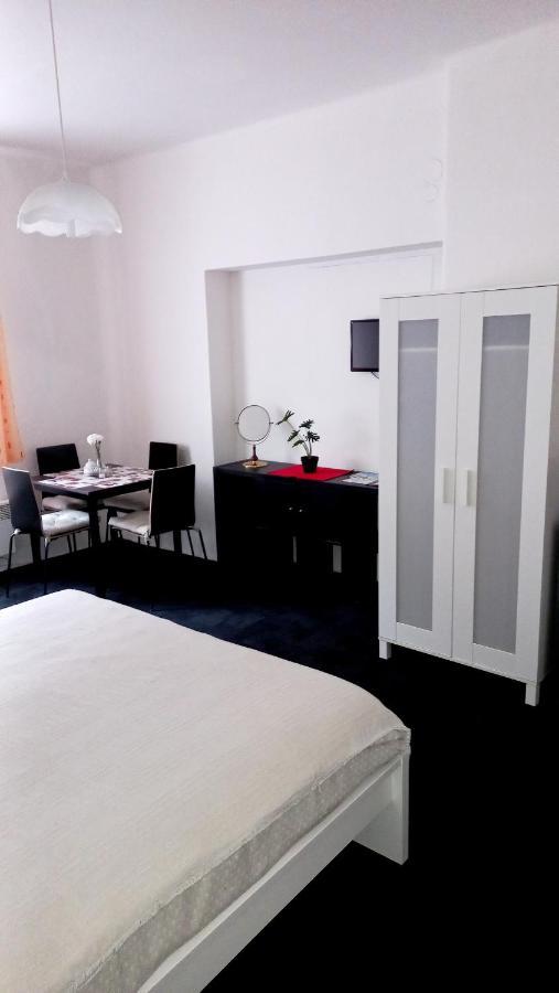 Apartmany Karlštejn Εξωτερικό φωτογραφία